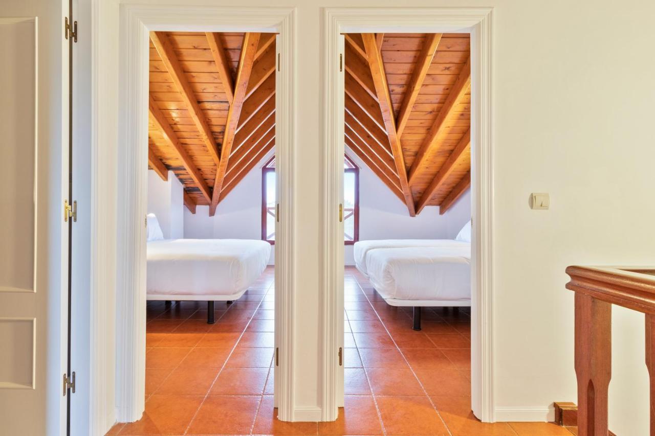 Abba Comillas Apartments Bagian luar foto